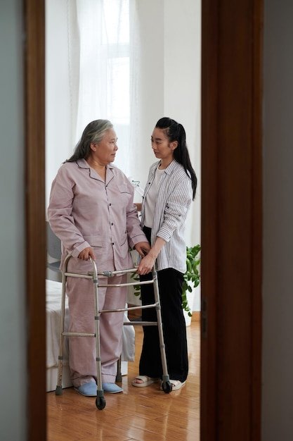 Why Starting Early with a Personalized Home Care Plan Leads to a Smoother Recovery