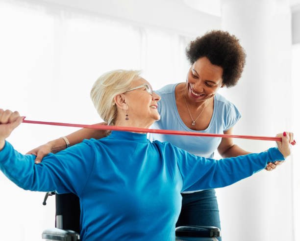 How Personalized Home Care Supports Independence During Recovery